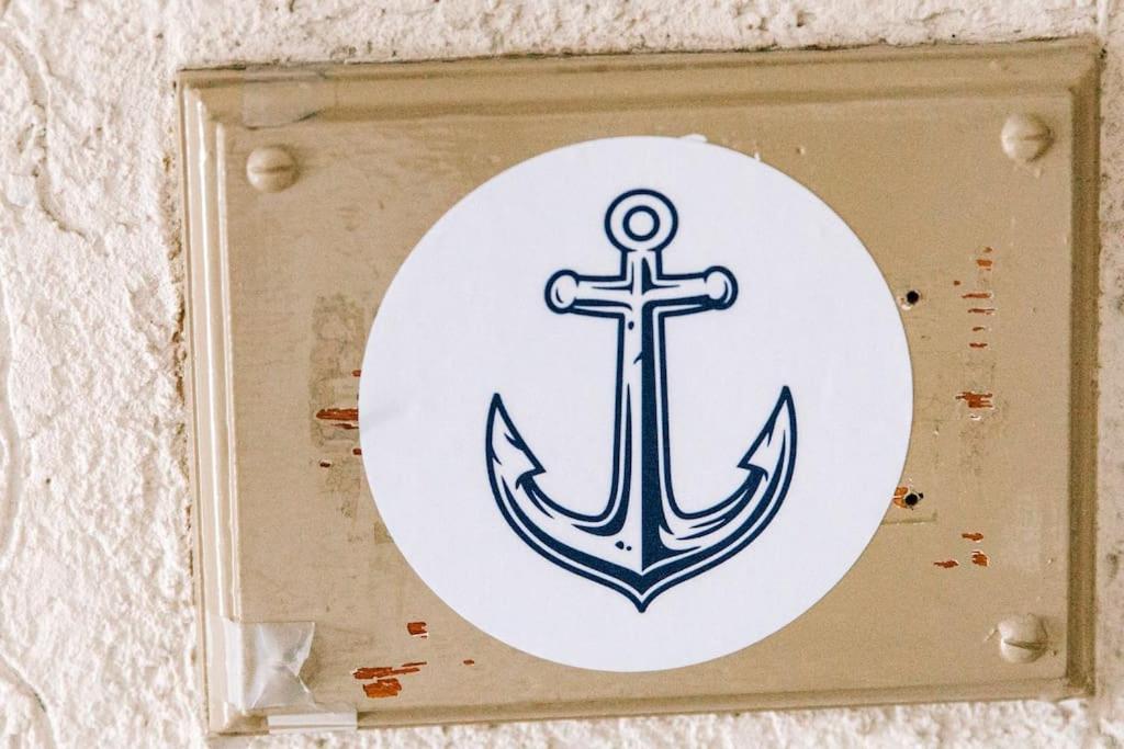 Zentral Und Frisch Eingerichtet: 2 Zi. 24H Checkin Appartement Kiel Buitenkant foto